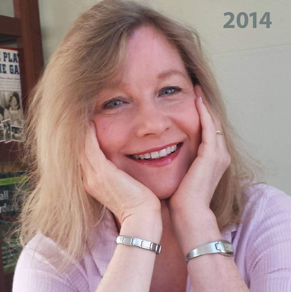 Meet your Posher, Janet - Picture 1 of 1